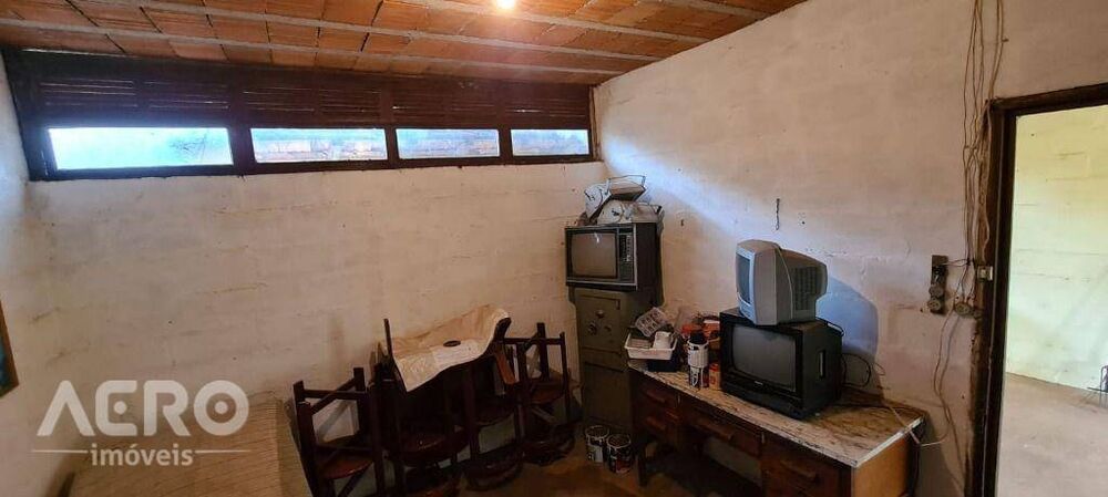 Casa, 3 quartos, 200 m² - Foto 11