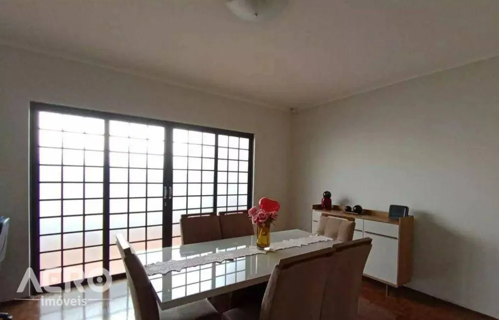 Casa, 3 quartos, 196 m² - Foto 7