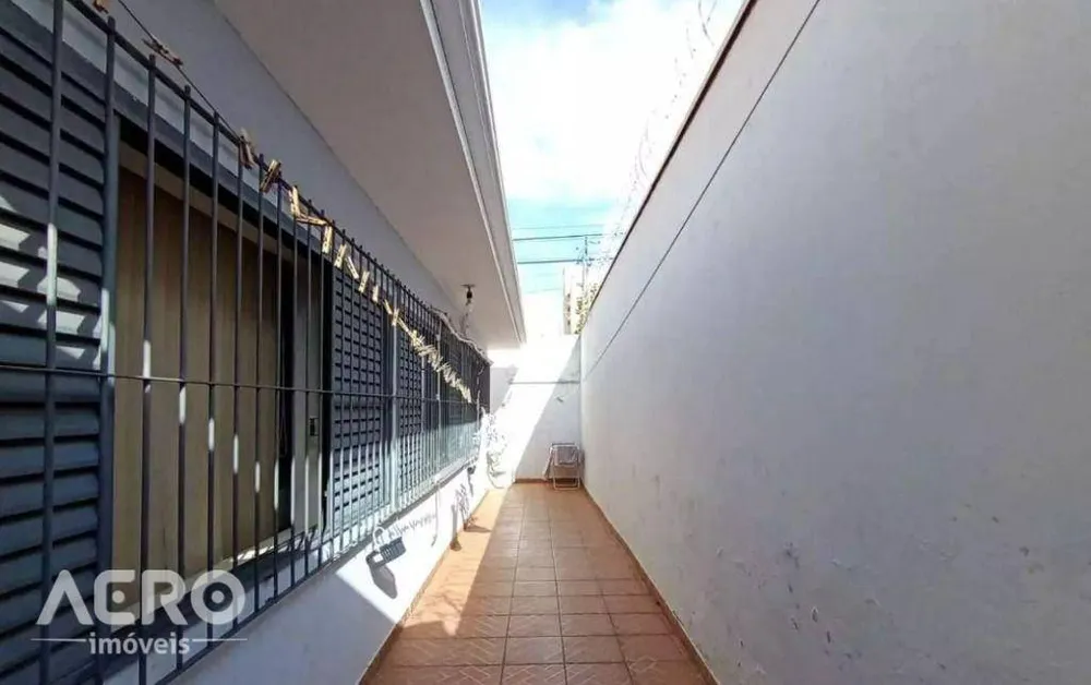 Casa, 3 quartos, 196 m² - Foto 2