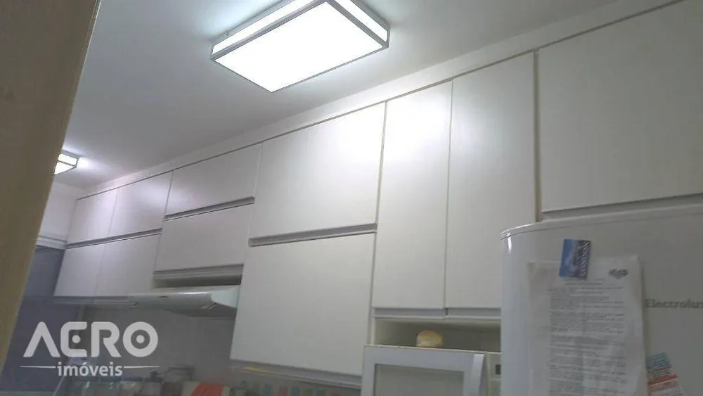 Apartamento, 2 quartos, 62 m² - Foto 2