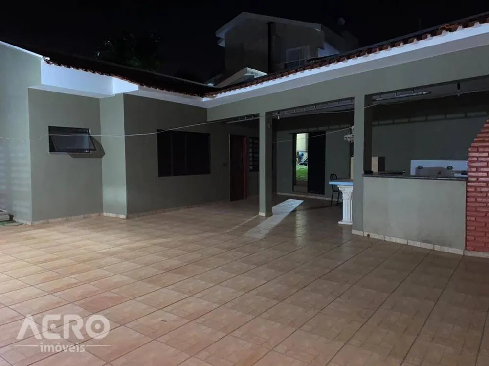Casa, 3 quartos, 300 m² - Foto 8