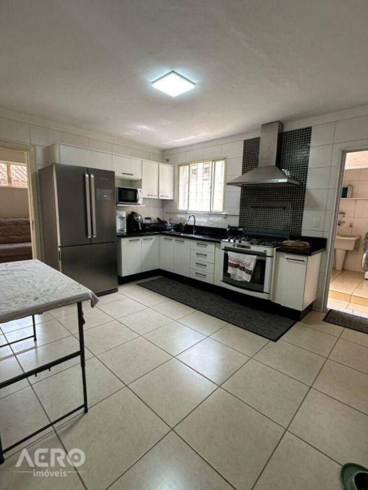 Casa, 3 quartos, 154 m² - Foto 5