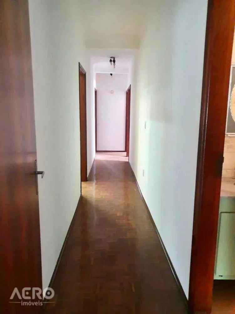 Casa, 6 quartos, 218 m² - Foto 6