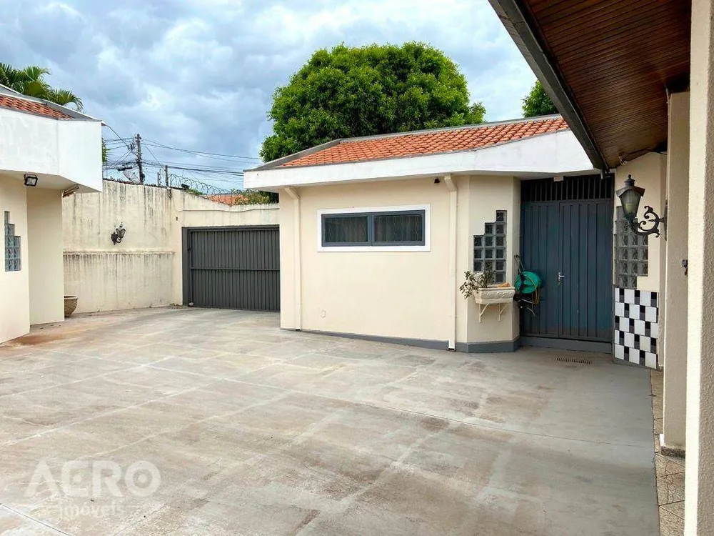 Casa, 6 quartos, 218 m² - Foto 8
