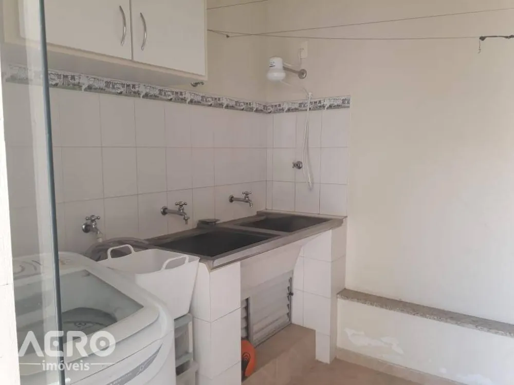 Casa, 3 quartos, 200 m² - Foto 8