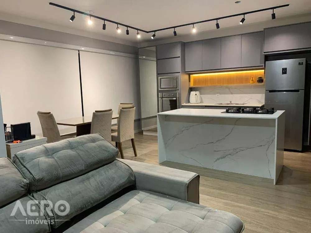 Apartamento à venda com 2 quartos, 64m² - Foto 4