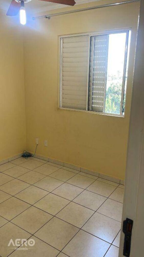 Apartamento à venda com 2 quartos, 48m² - Foto 10