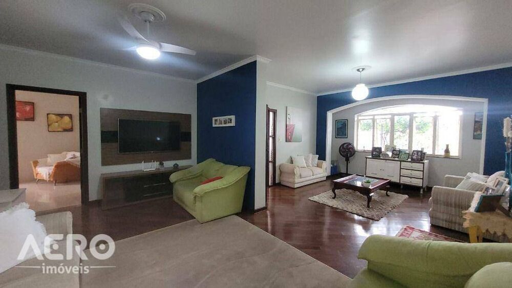 Casa, 3 quartos, 341 m² - Foto 5