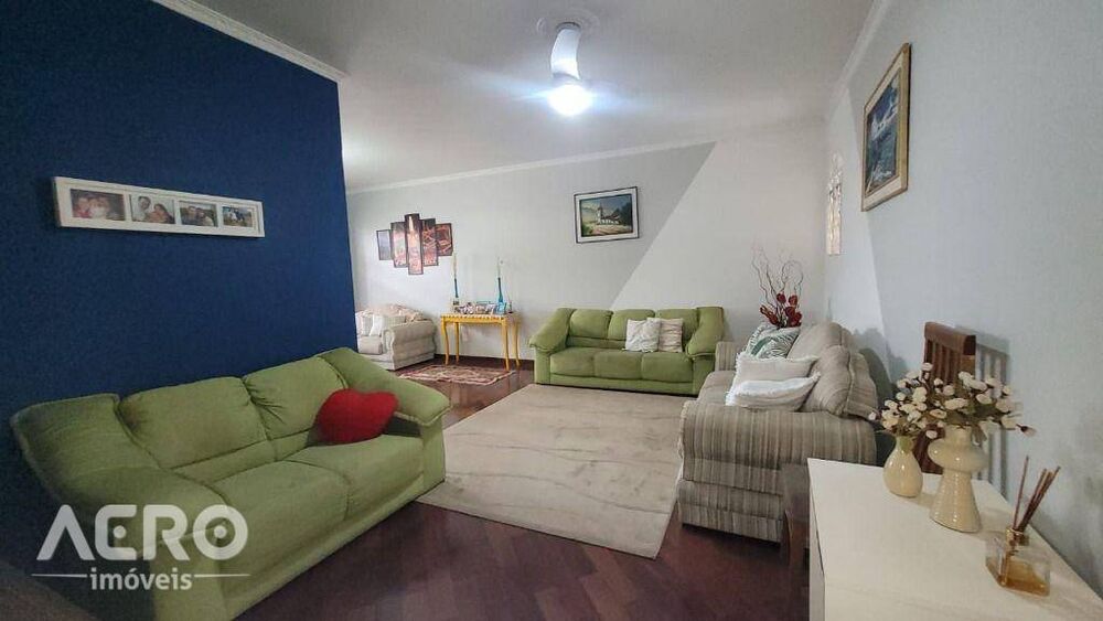 Casa, 3 quartos, 341 m² - Foto 6