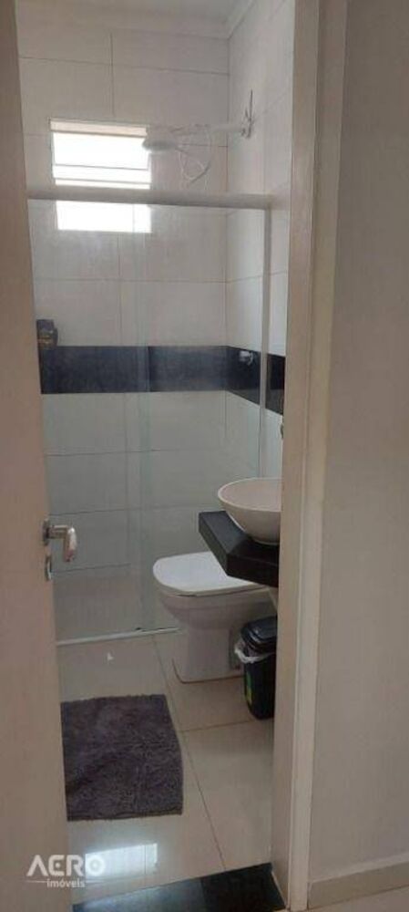 Casa à venda com 3 quartos, 183m² - Foto 18