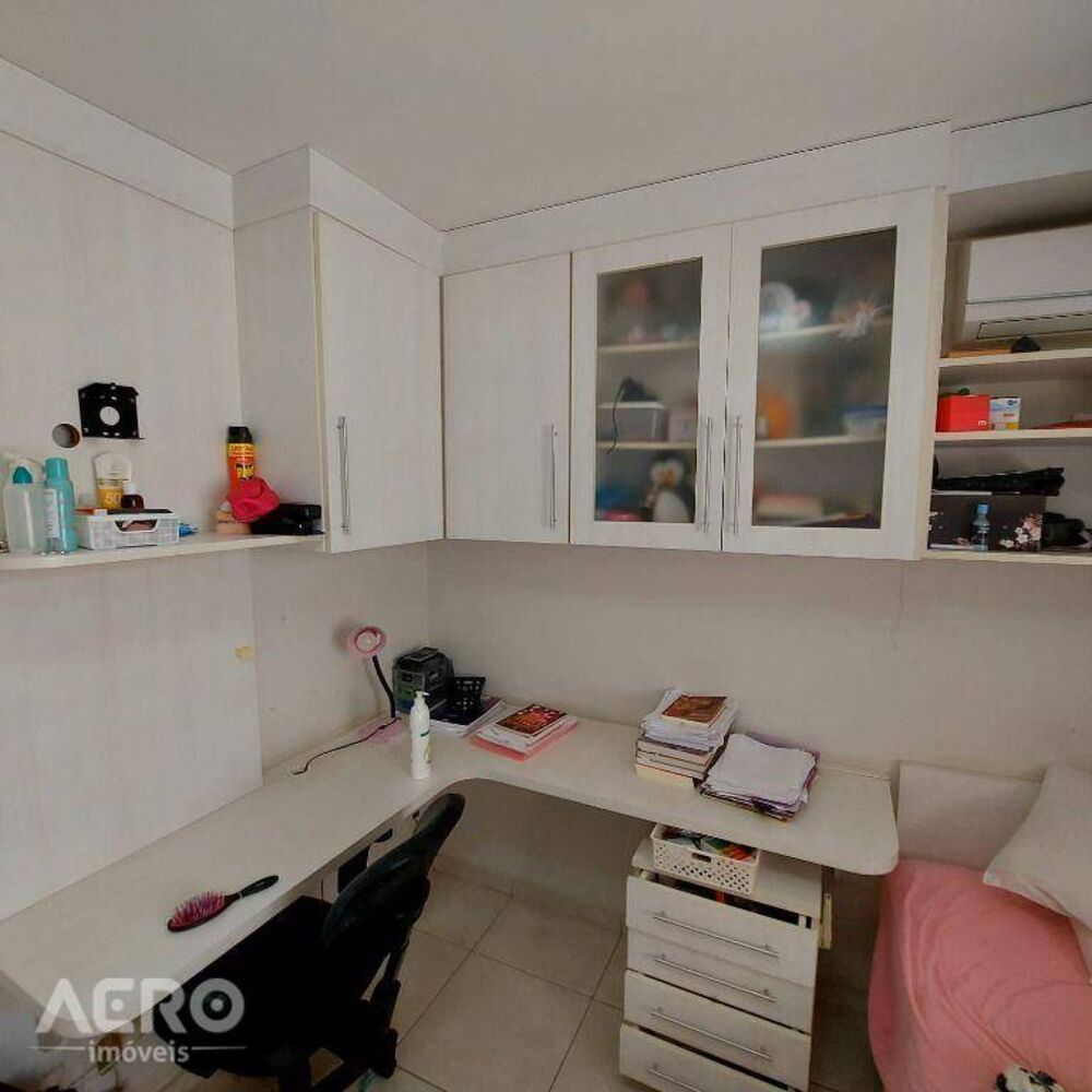 Casa de Condomínio à venda com 3 quartos, 235m² - Foto 7