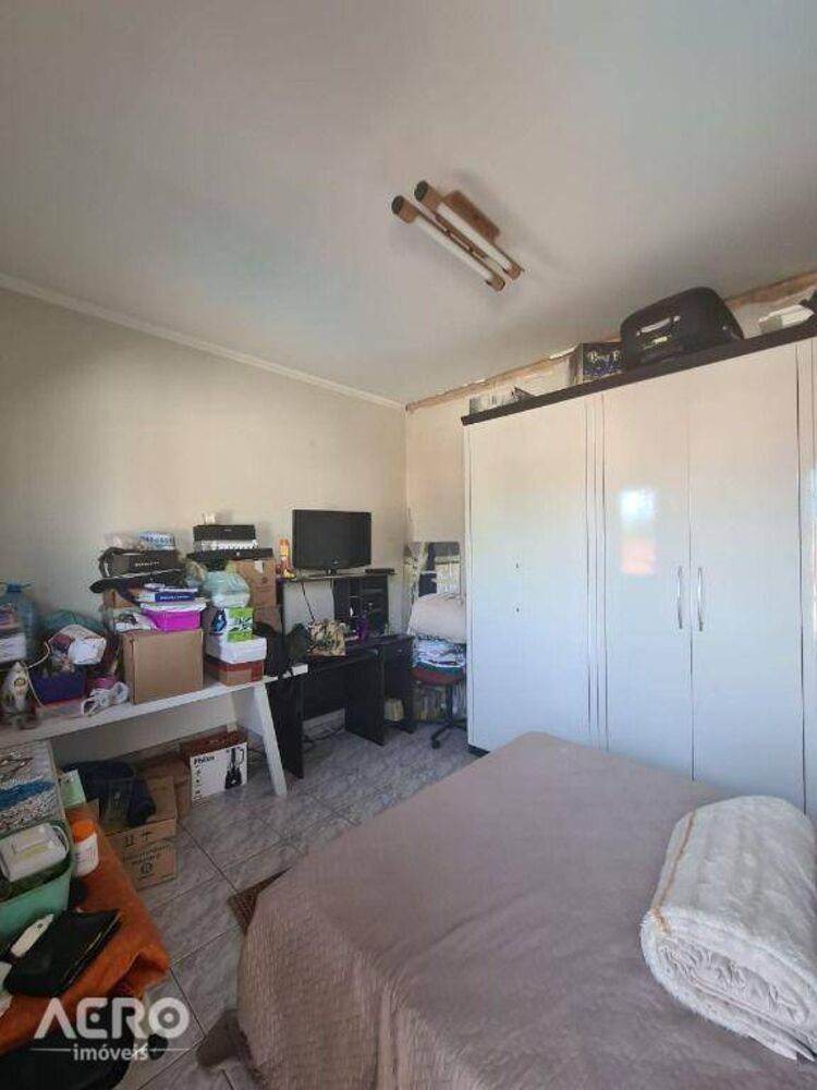 Casa à venda com 3 quartos, 280m² - Foto 9