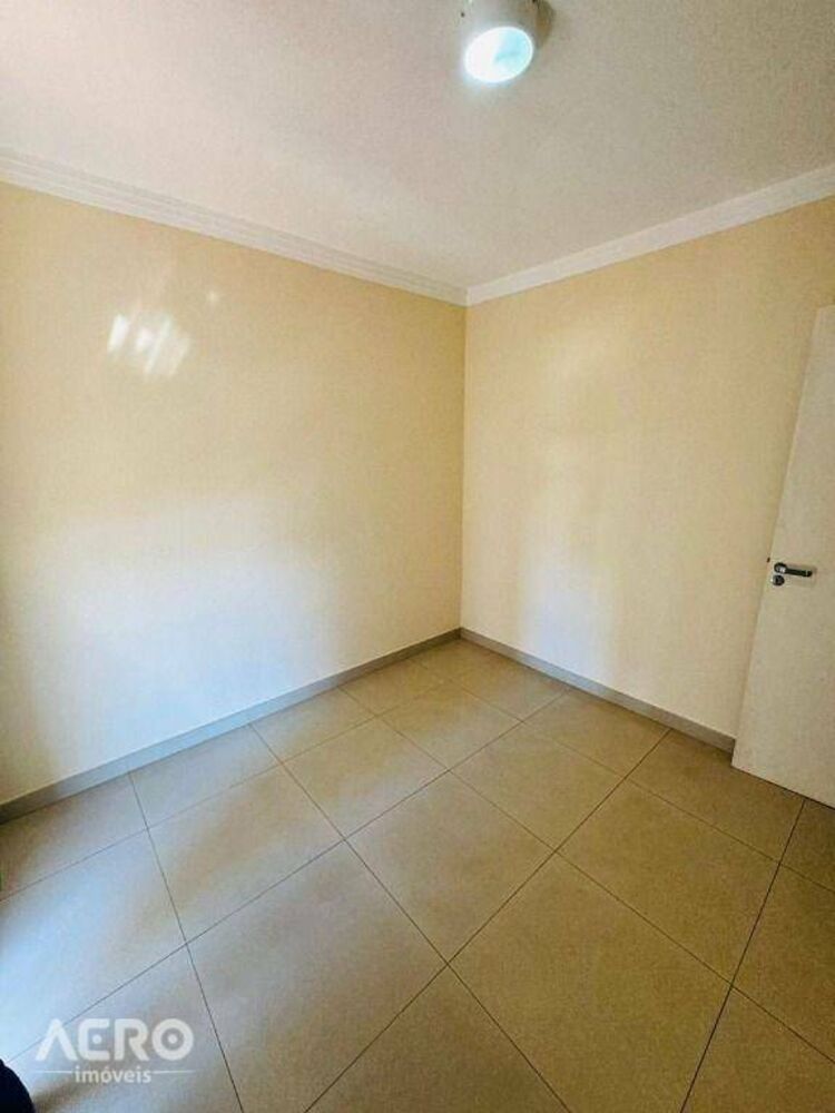 Apartamento à venda com 3 quartos, 112m² - Foto 13