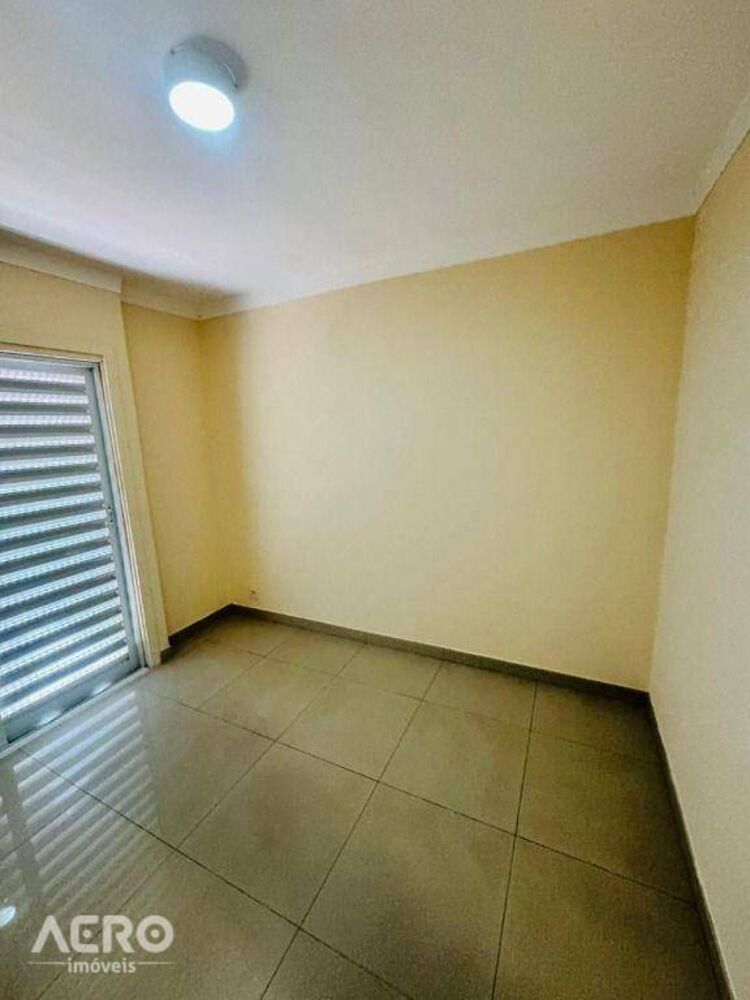 Apartamento à venda com 3 quartos, 112m² - Foto 11