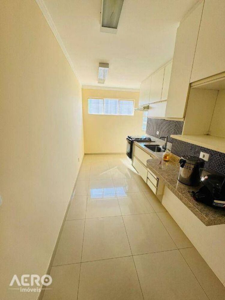 Apartamento à venda com 3 quartos, 112m² - Foto 6