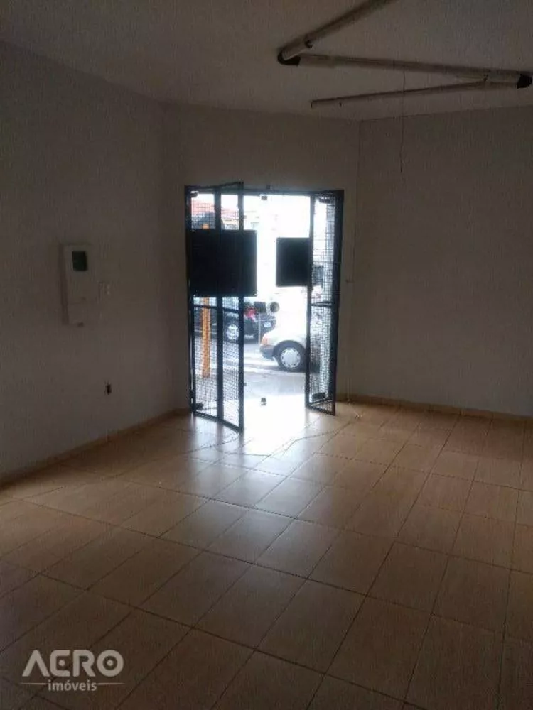 Loja-Salão para alugar, 200m² - Foto 1