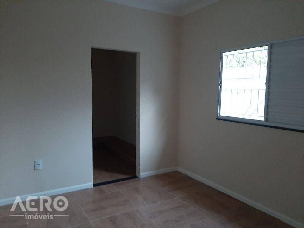 Casa, 2 quartos, 130 m² - Foto 2
