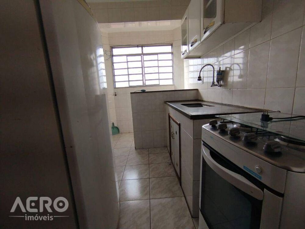 Apartamento para alugar com 1 quarto, 38m² - Foto 2
