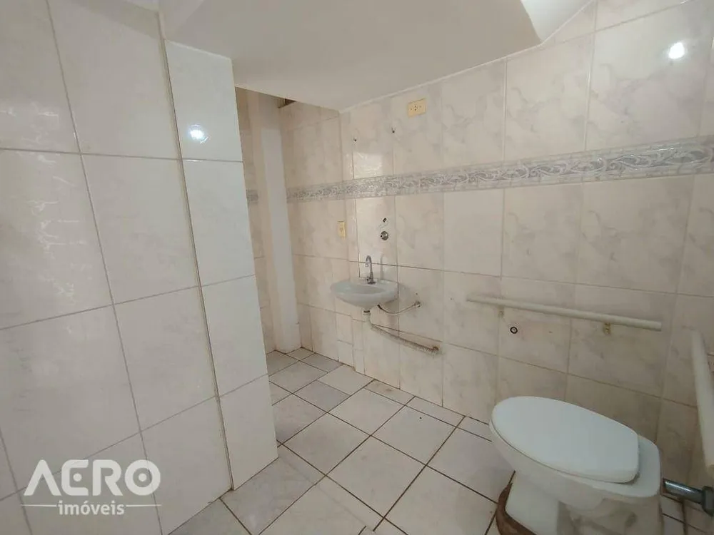 Casa, 4 quartos, 292 m² - Foto 3