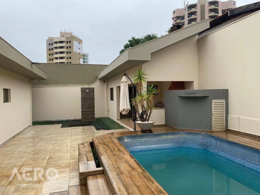 Casa, 4 quartos, 300 m² - Foto 5