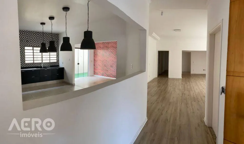 Casa, 4 quartos, 300 m² - Foto 4