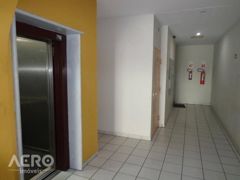 Apartamento à venda com 1 quarto, 40m² - Foto 5