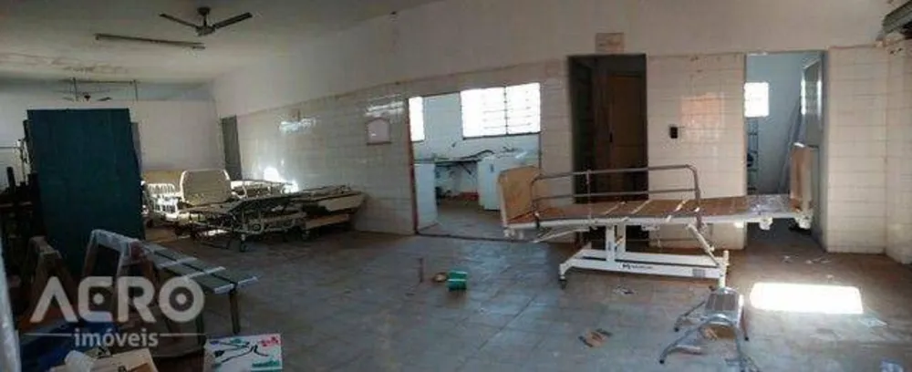Casa, 2 quartos, 209 m² - Foto 4