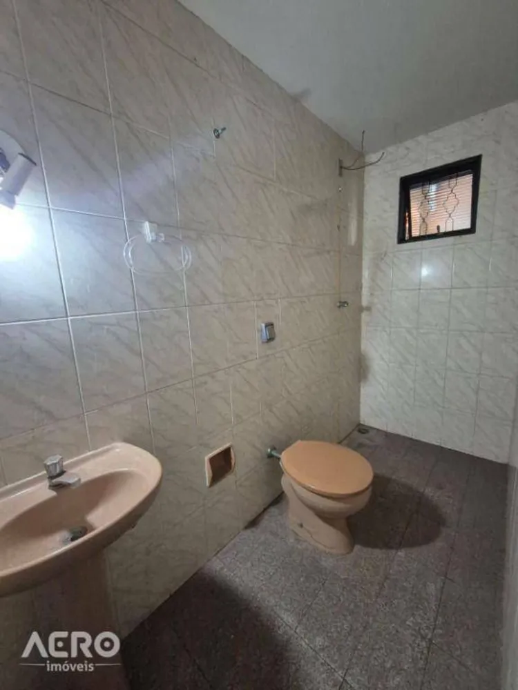 Casa, 3 quartos, 199 m² - Foto 3