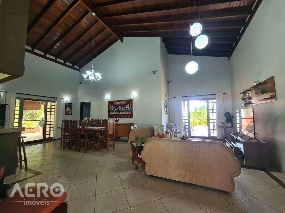 Chácara, 4 quartos, 3800 m² - Foto 7