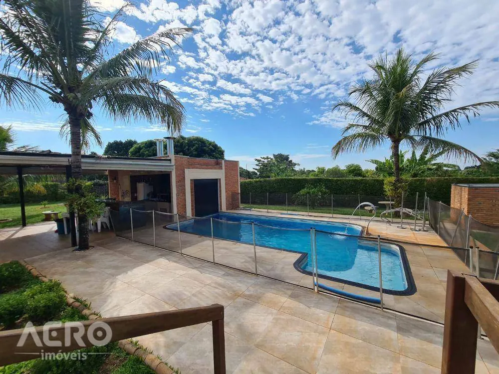 Chácara, 4 quartos, 3800 m² - Foto 2