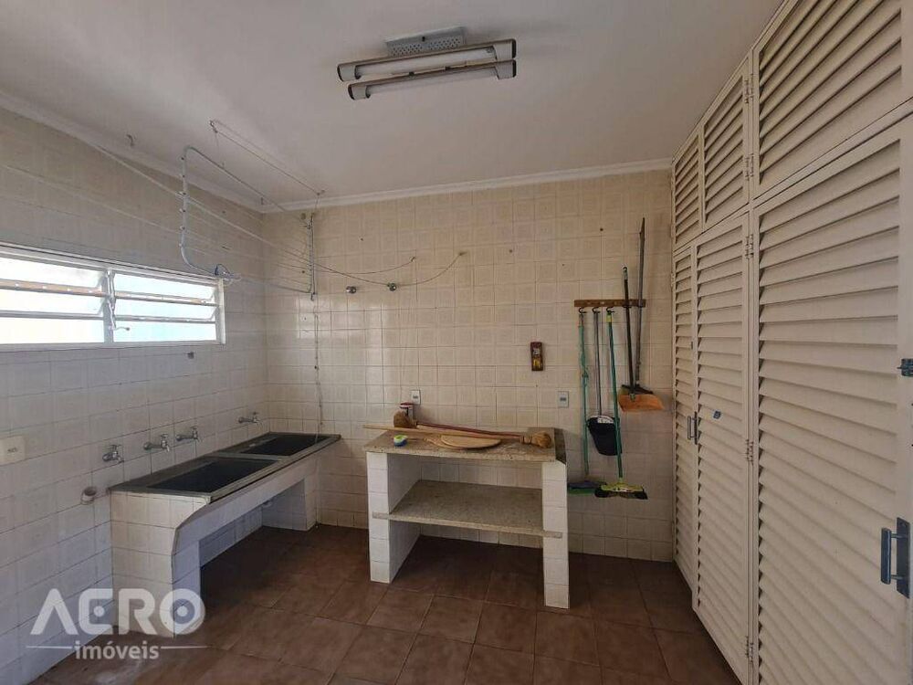 Casa, 3 quartos, 361 m² - Foto 3