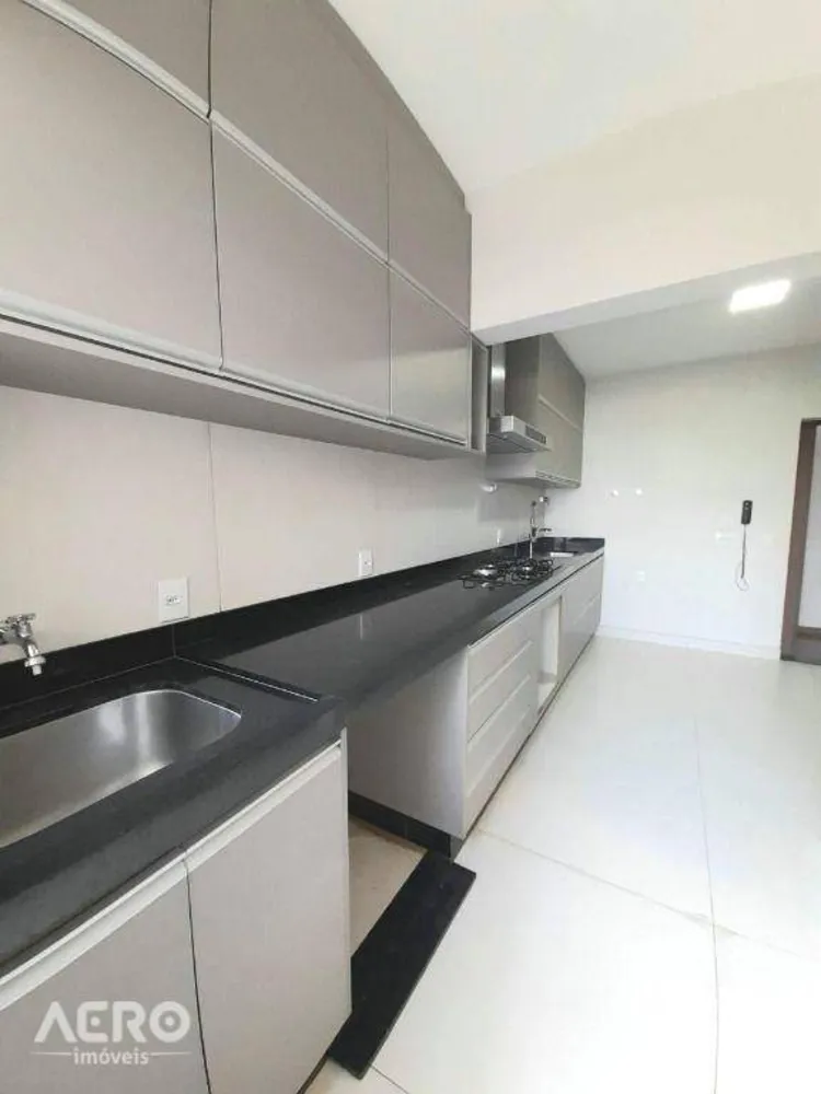 Apartamento, 3 quartos, 101 m² - Foto 3