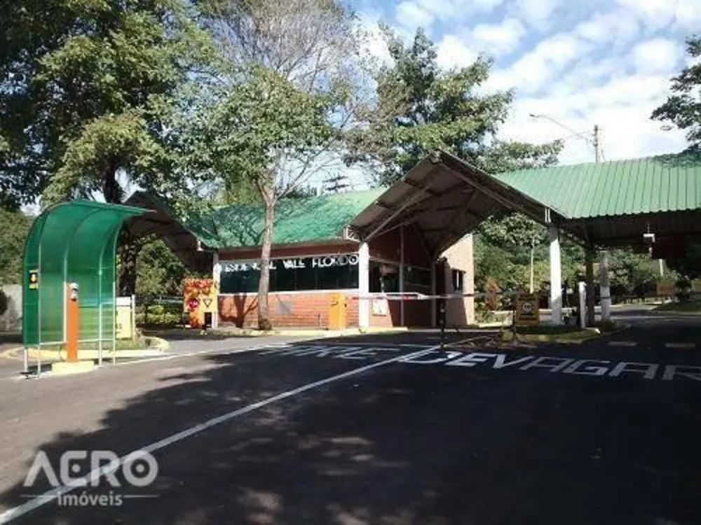 Loteamento e Condomínio, 450 m² - Foto 1