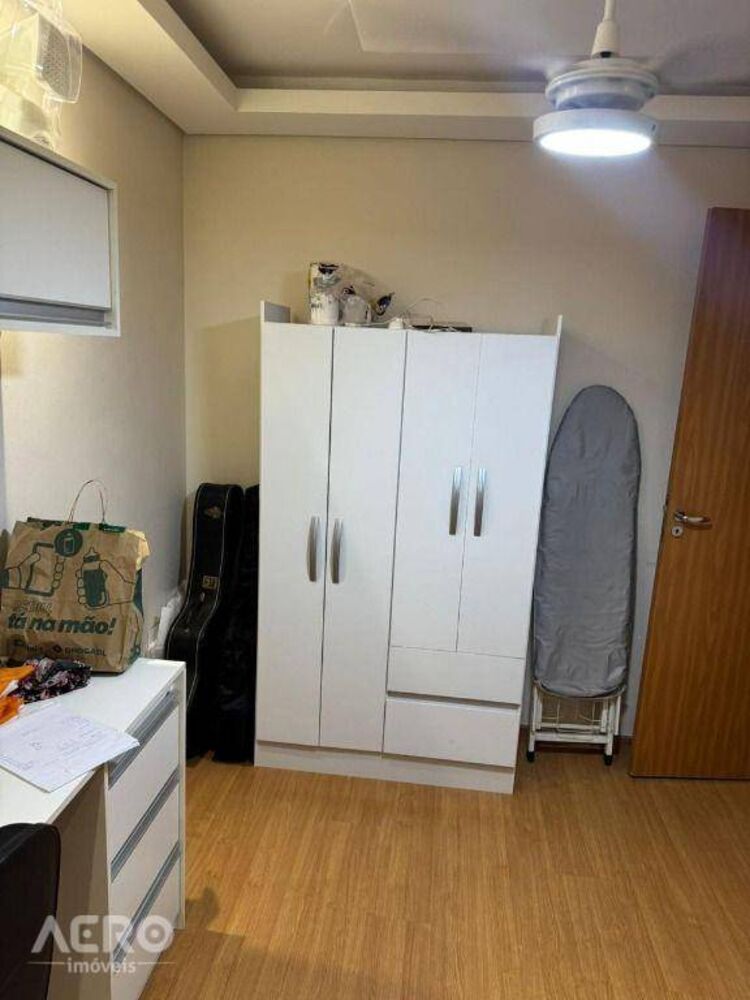 Apartamento à venda com 2 quartos, 45m² - Foto 10