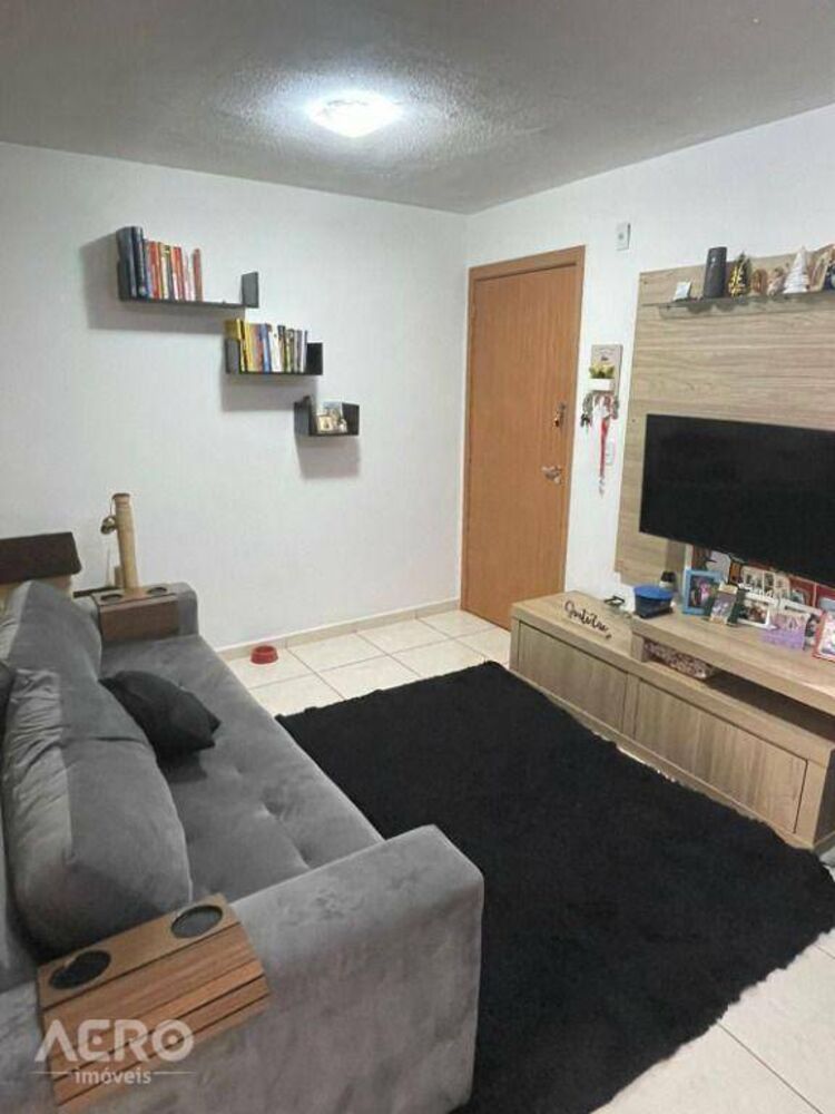 Apartamento à venda com 2 quartos, 45m² - Foto 2