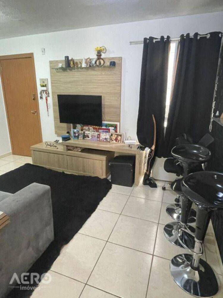 Apartamento à venda com 2 quartos, 45m² - Foto 3
