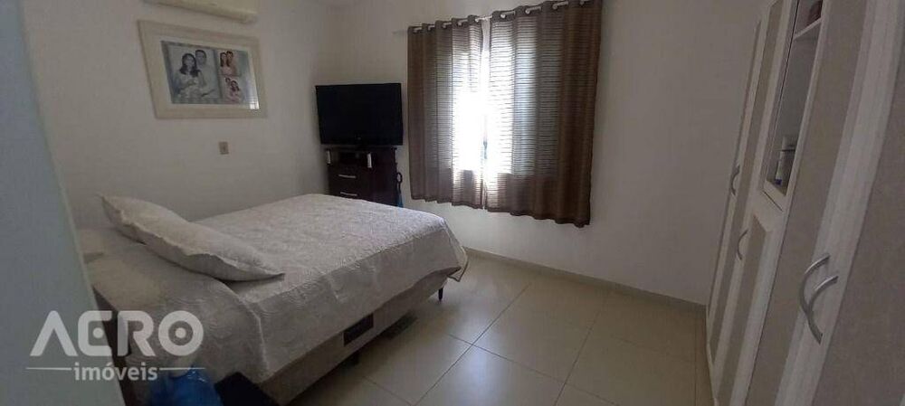 Casa, 3 quartos, 157 m² - Foto 19