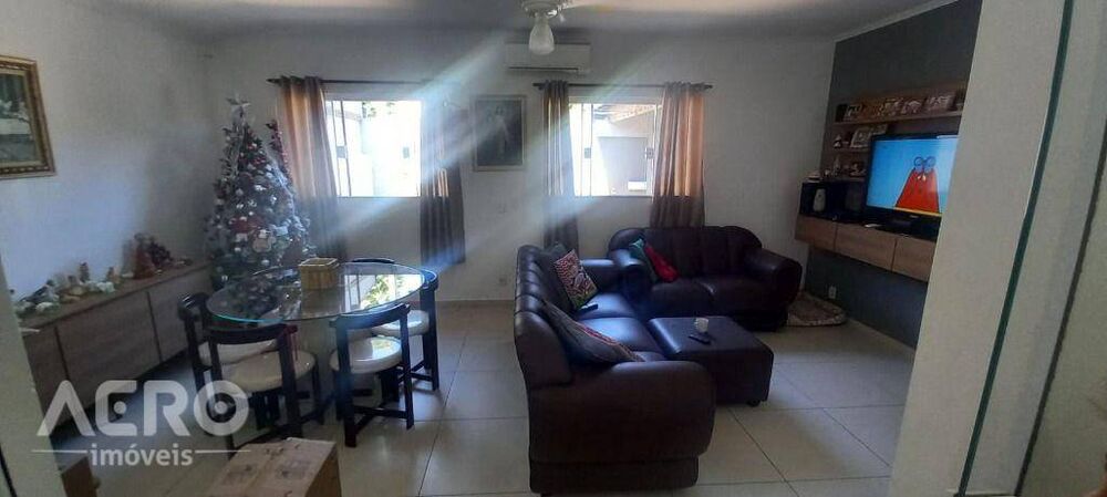 Casa, 3 quartos, 157 m² - Foto 3