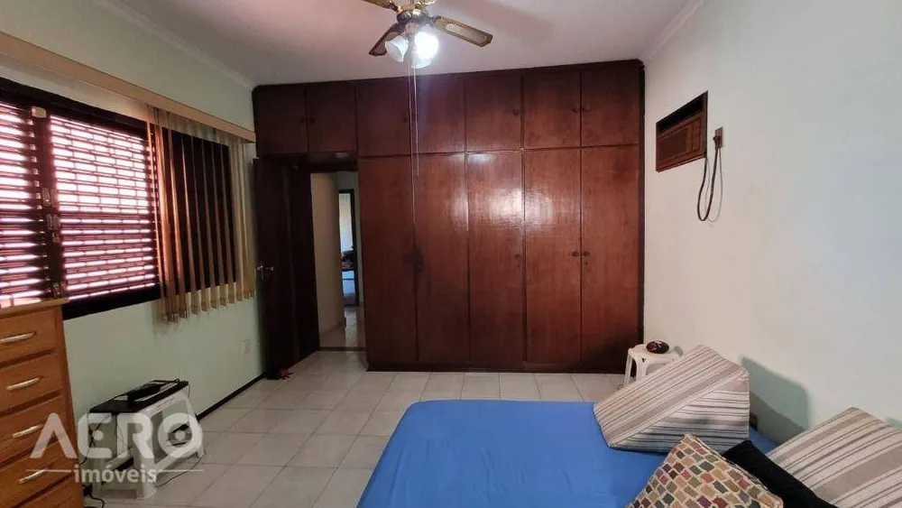 Casa, 3 quartos, 355 m² - Foto 10