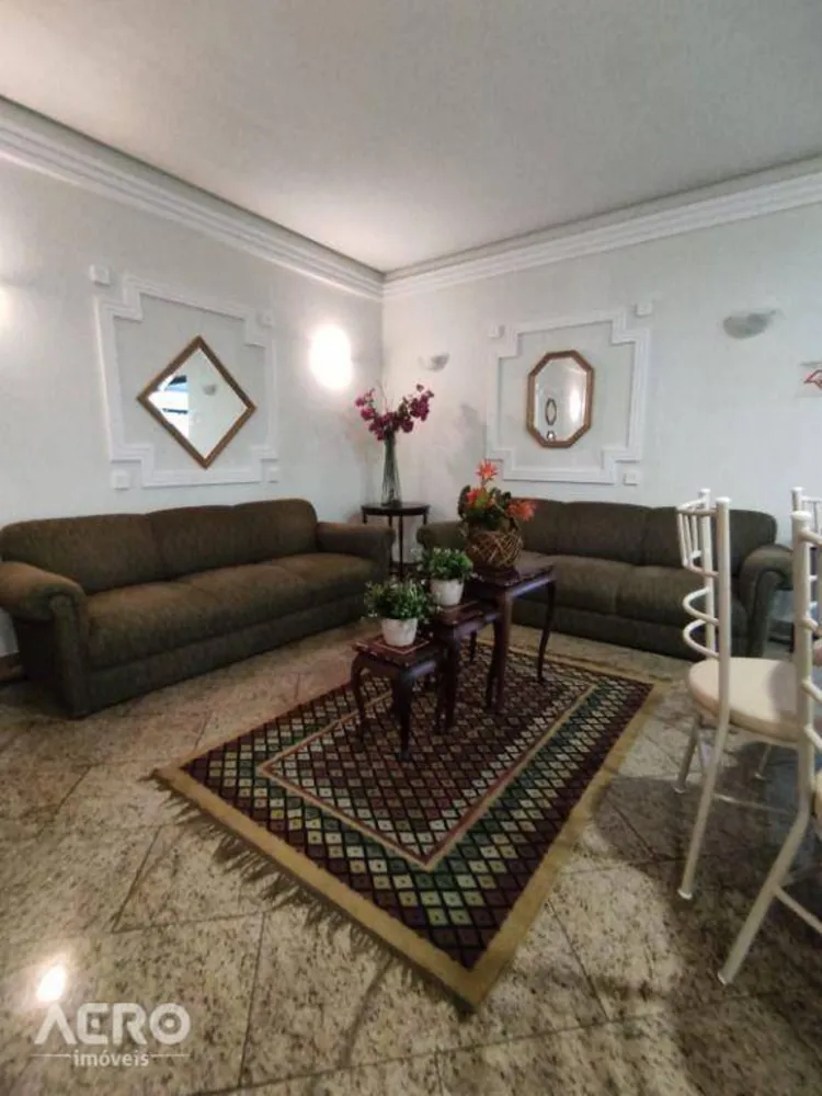 Apartamento, 3 quartos, 142 m² - Foto 1
