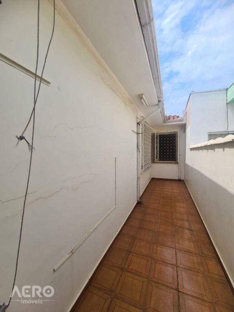 Casa à venda com 4 quartos, 177m² - Foto 10
