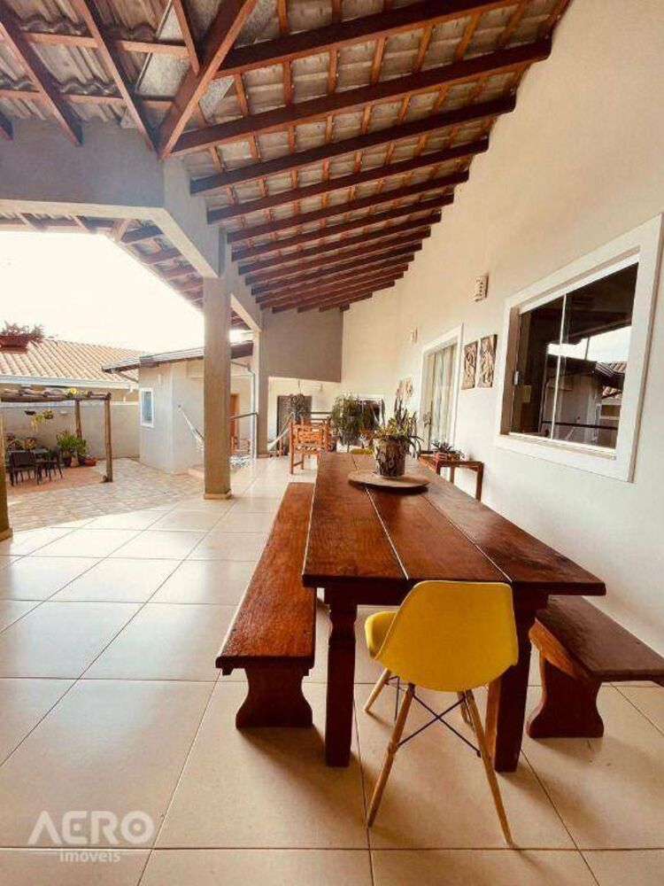 Casa de Condomínio à venda com 3 quartos, 247m² - Foto 16