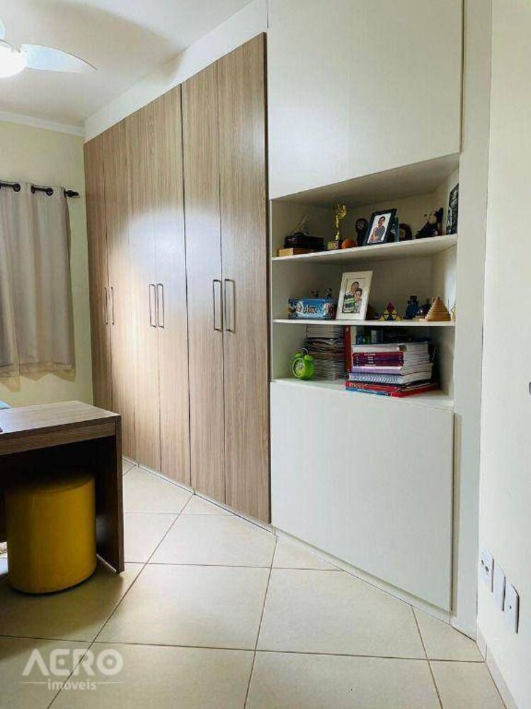 Casa de Condomínio à venda com 3 quartos, 247m² - Foto 24