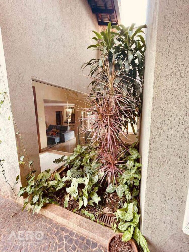 Casa de Condomínio à venda com 3 quartos, 247m² - Foto 33