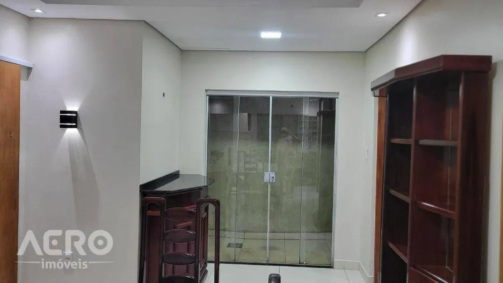 Casa, 3 quartos, 200 m² - Foto 4