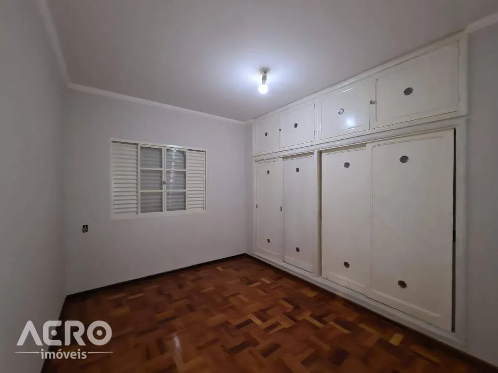 Casa, 4 quartos, 200 m² - Foto 3