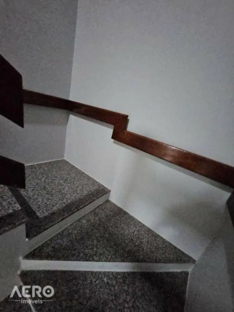 Casa, 5 quartos, 200 m² - Foto 9