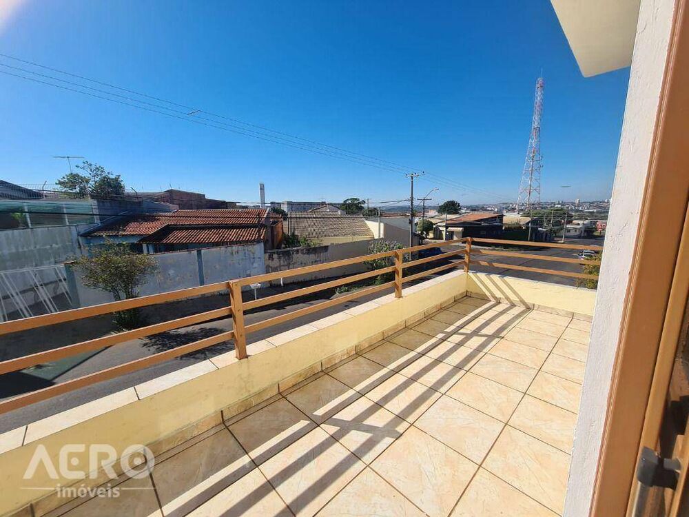 Casa, 3 quartos, 237 m² - Foto 28