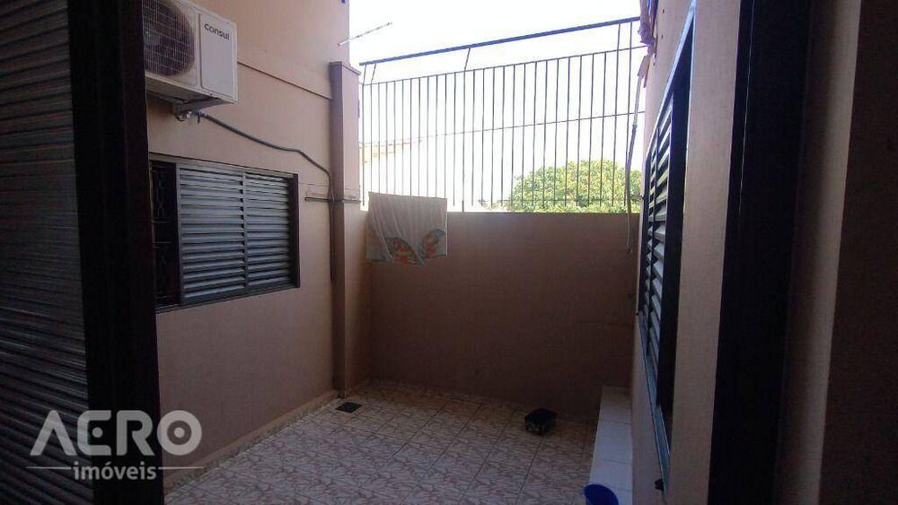 Casa, 3 quartos, 309 m² - Foto 16