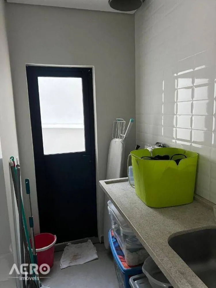 Casa, 5 quartos, 312 m² - Foto 3